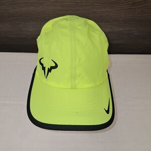 Nike Rafael Nadal FeatherLight extra light  Tennis Hat  Volt 613966-702